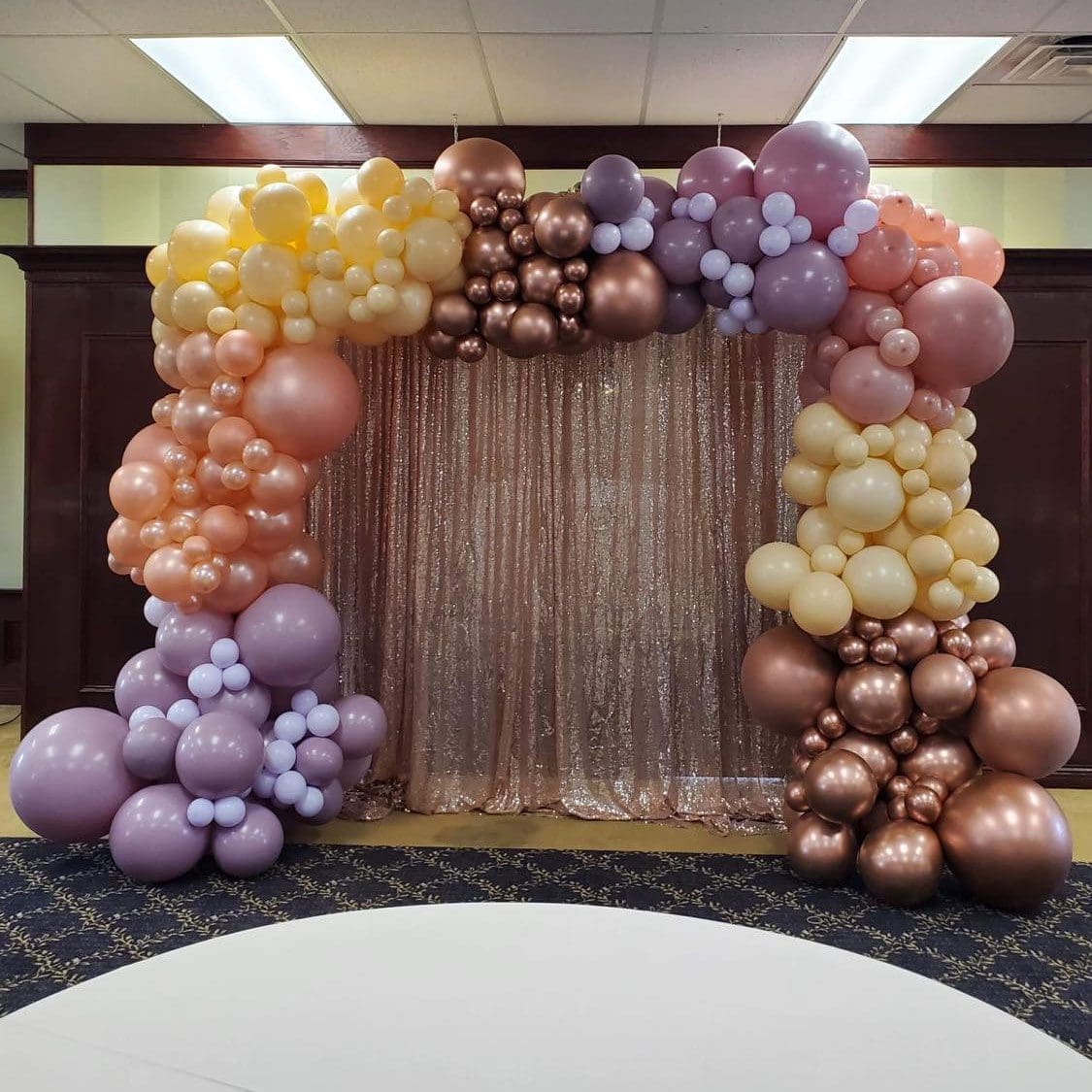 Large balloon arch